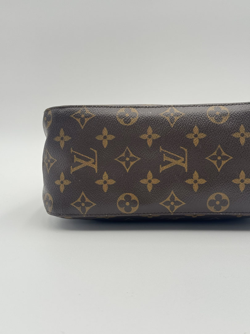 Louis Vuitton Looping PM - Image 9