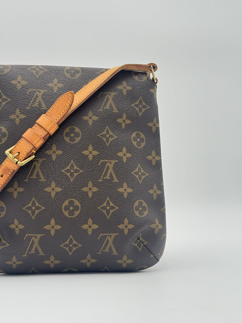 Louis Vuitton Musette Salsa - Image 6