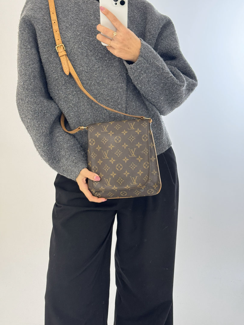 Louis Vuitton Musette Salsa - Image 16