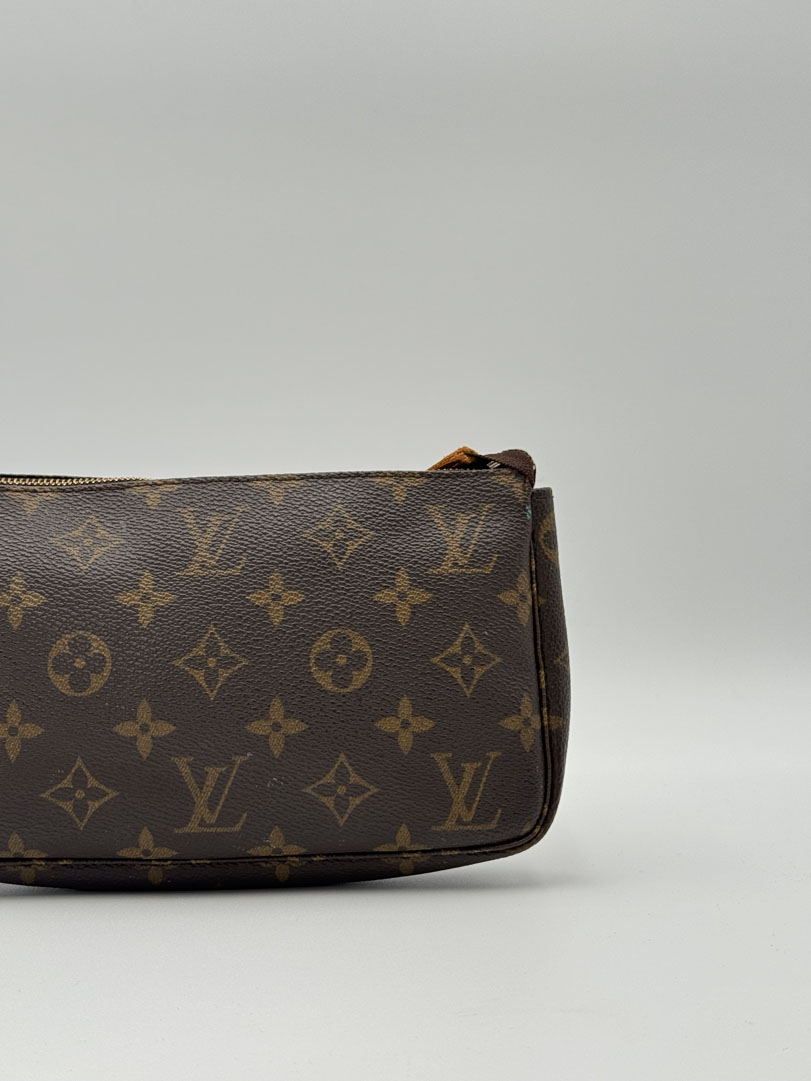 Louis Vuitton Pochette Accessoires - Image 6