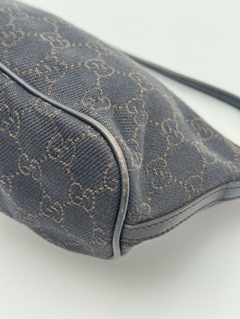 Gucci Boat Bag - Image 14