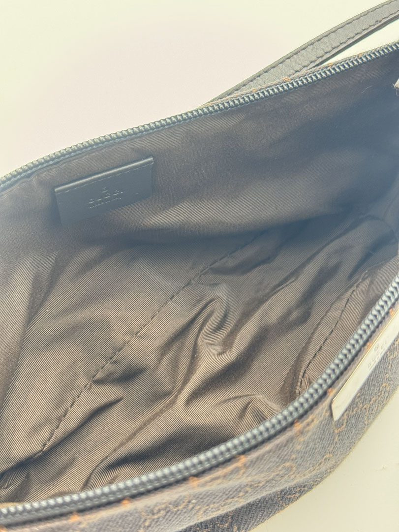 Gucci Boat Bag - Image 18