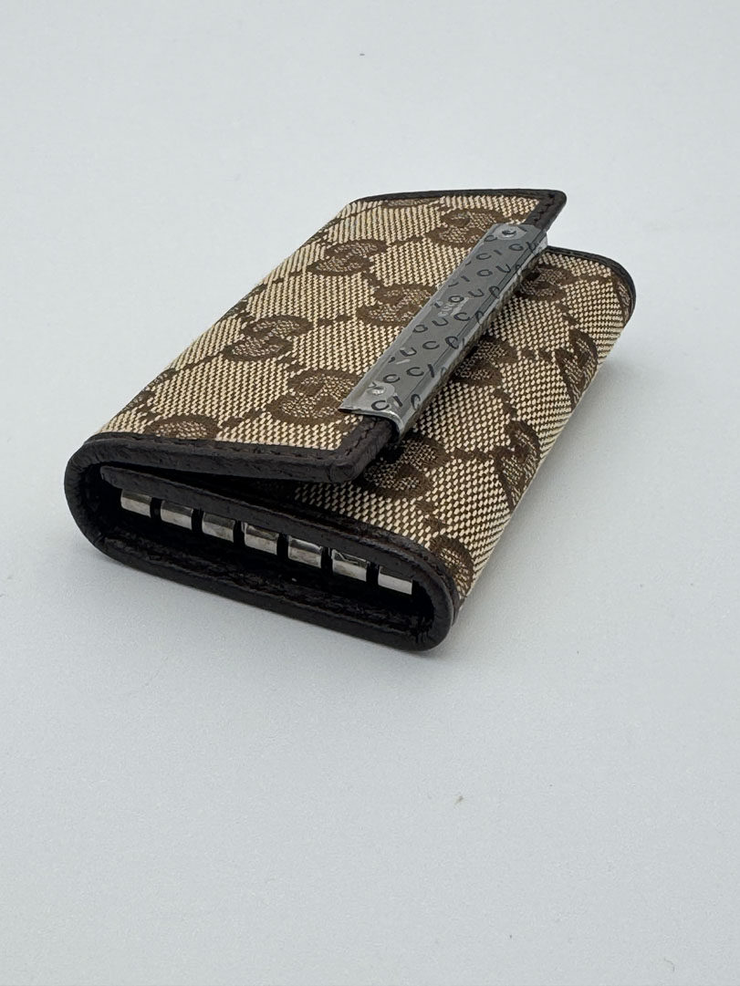 Gucci GG Canvas Key Case - Image 12