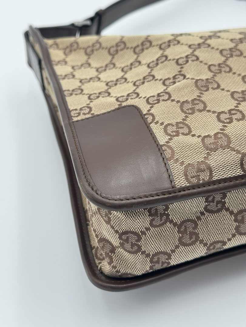 Gucci GG Canvas Shoulder Bag - Image 15