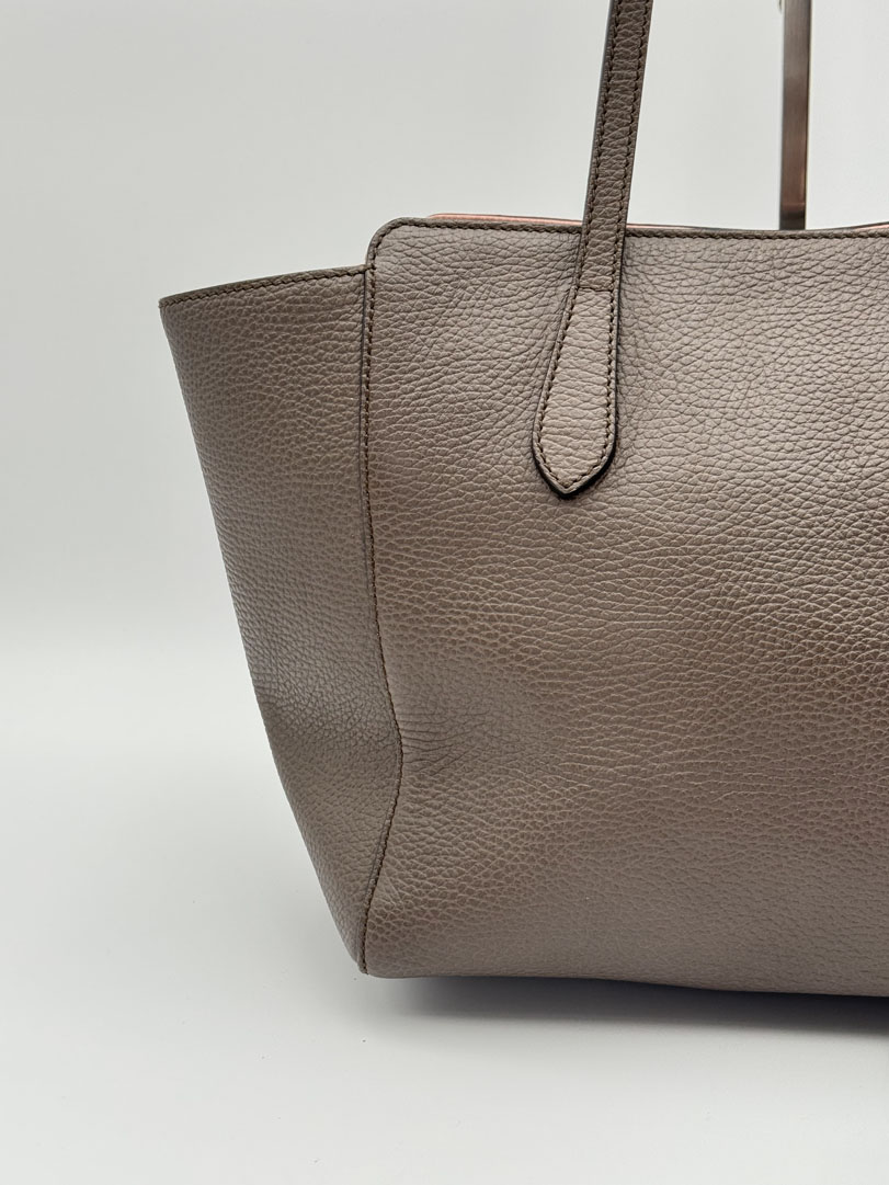 Gucci Swing Tote Bag - Image 9