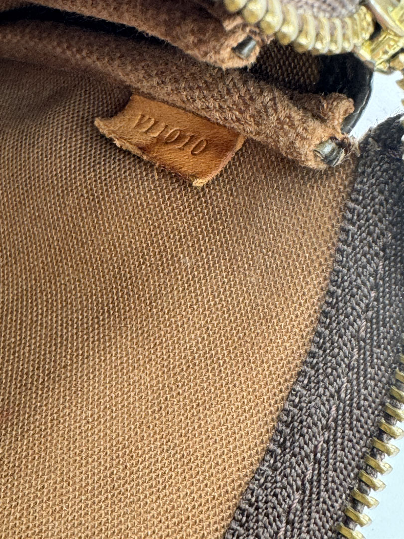 Louis Vuitton Monogram Pochette Accessoires - Afbeelding 18