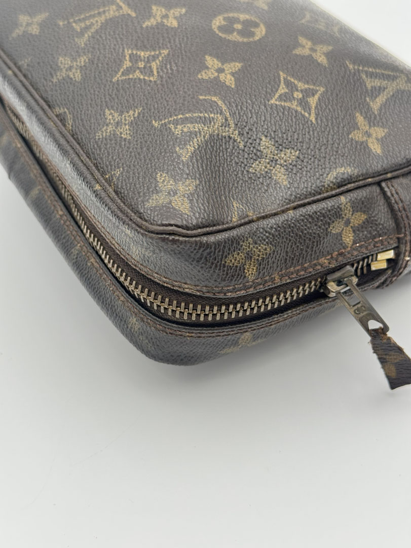 Louis Vuitton Monogram Trousse - Image 12