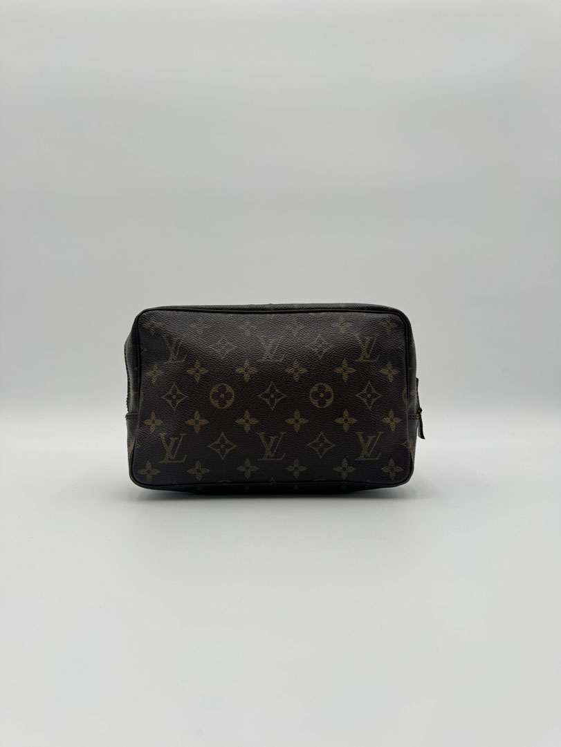 Louis Vuitton Monogram Trousse - Image 4