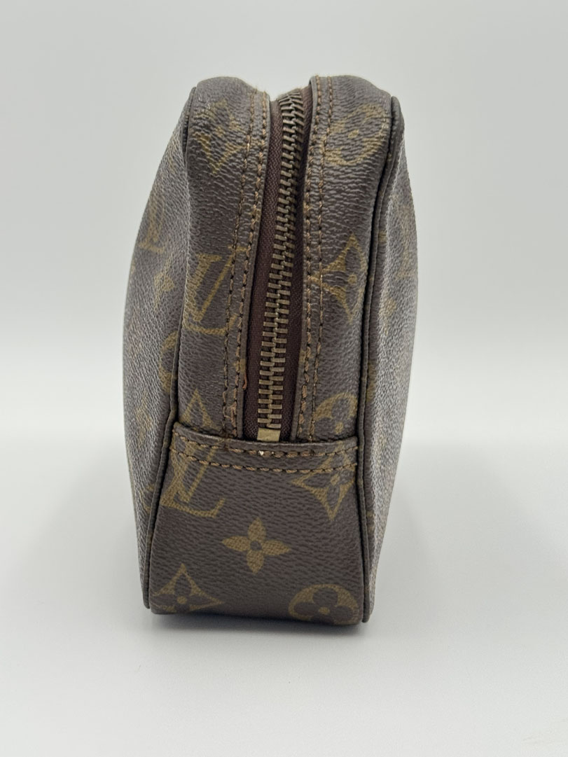 Louis Vuitton Monogram Trousse Toilette 23 - Image 8
