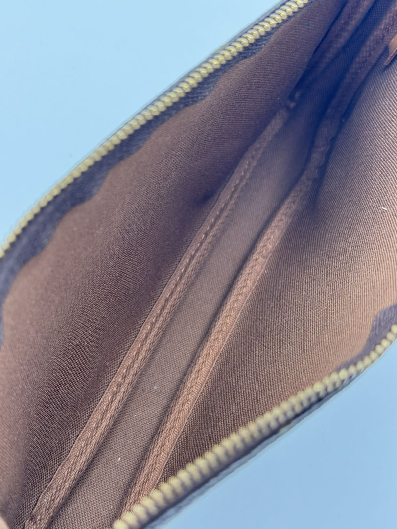 Louis Vuitton Pochette Accessoires - Image 19