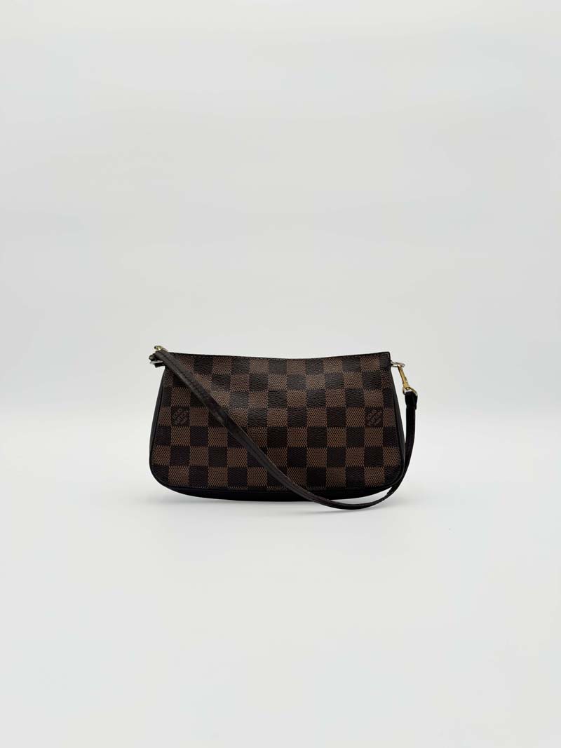Louis Vuitton Navona Pochette
