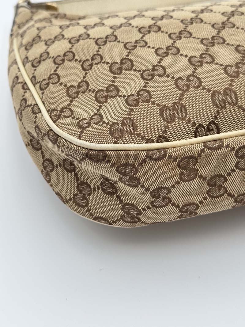 Gucci GG Canvas Hobo
