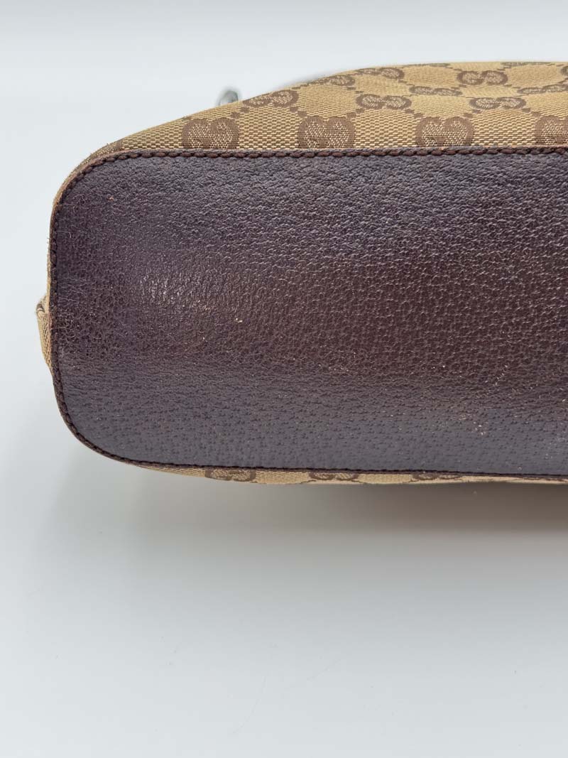 Gucci GG Canvas Lock Medium