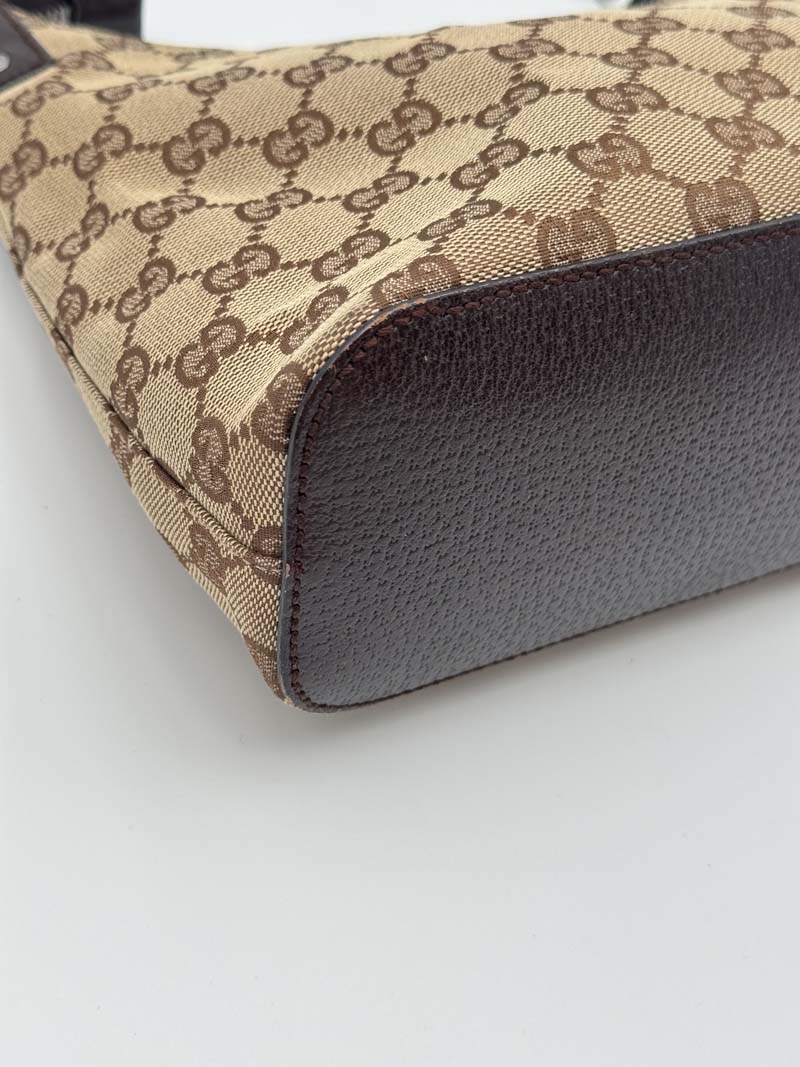 Gucci GG Canvas Lock Small