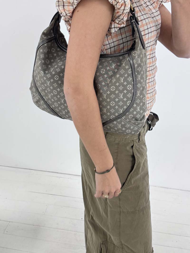 Louis Vuitton Manon PM - Get Your Designer Bag