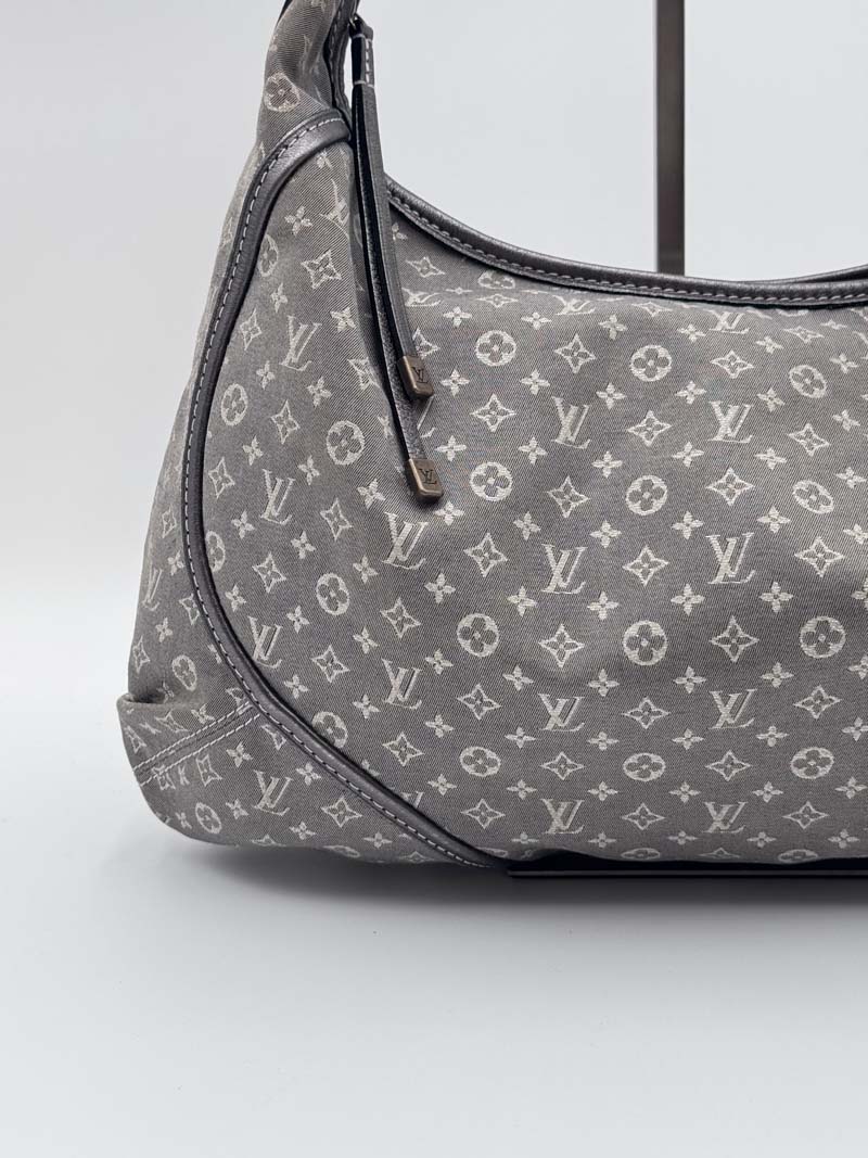 Louis Vuitton Manon PM - Get Your Designer Bag