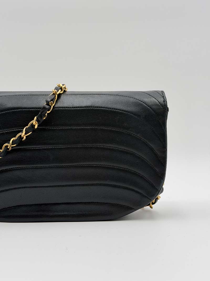 Chanel Half Moon Crossbody Bag - Afbeelding 8