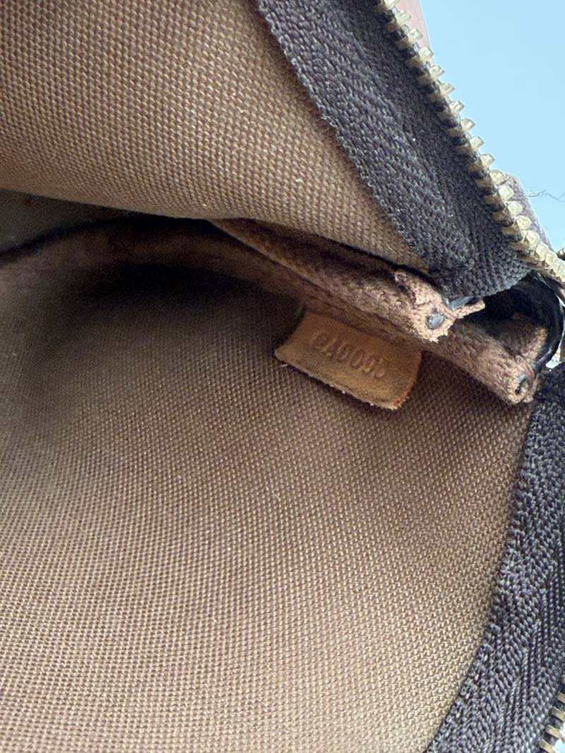 Louis Vuitton Pochette Accessoires - Afbeelding 20