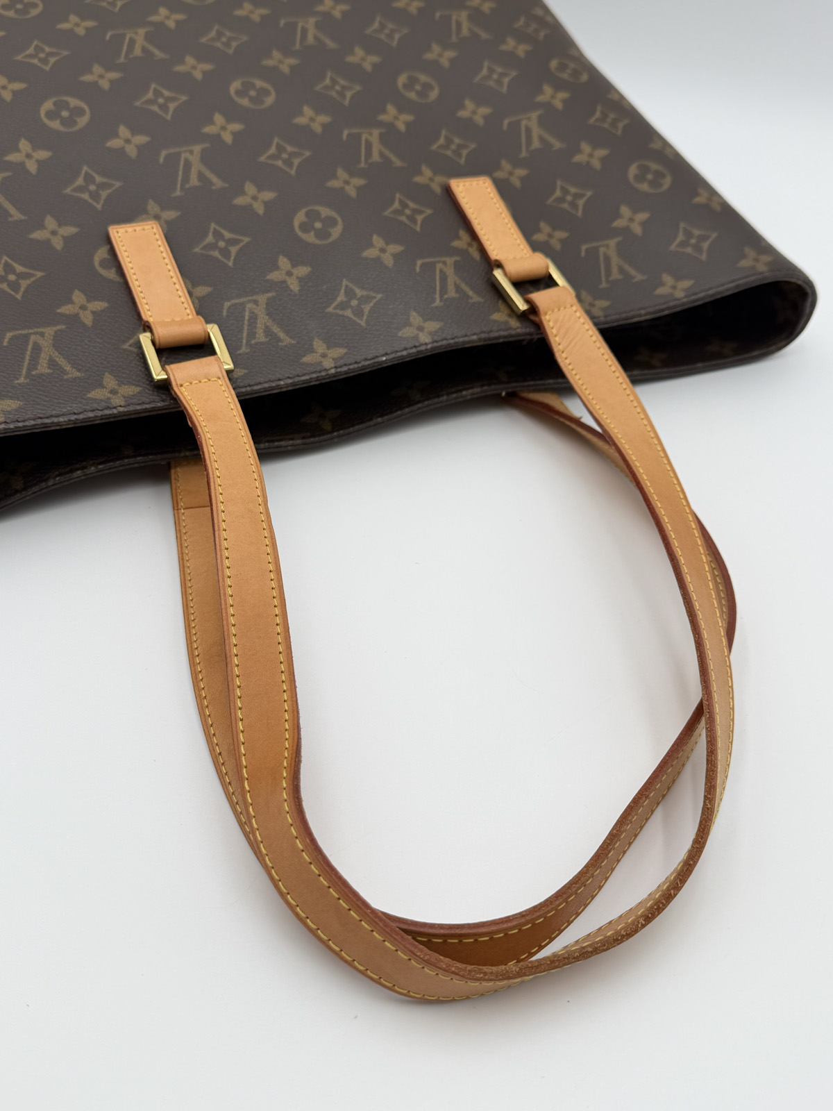 Louis Vuitton Luco Tote - Image 12