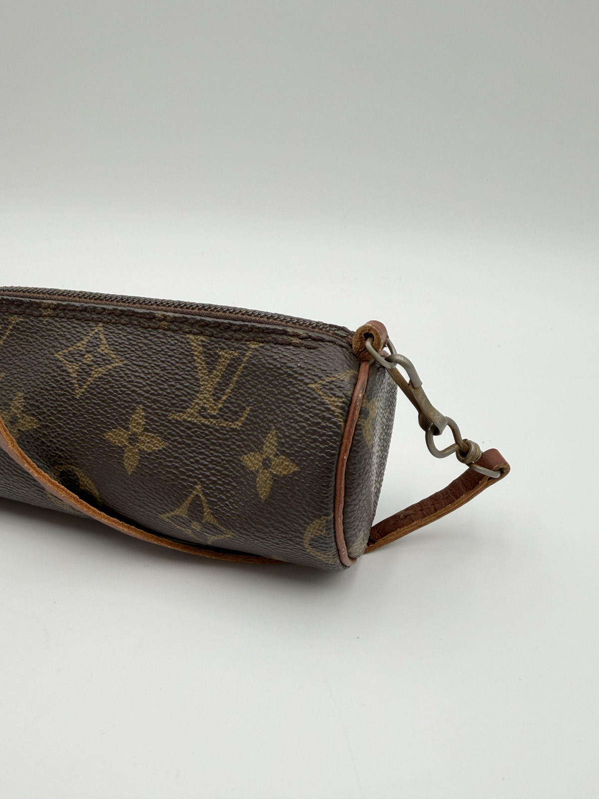 Louis Vuitton Mini Papillon - Image 5