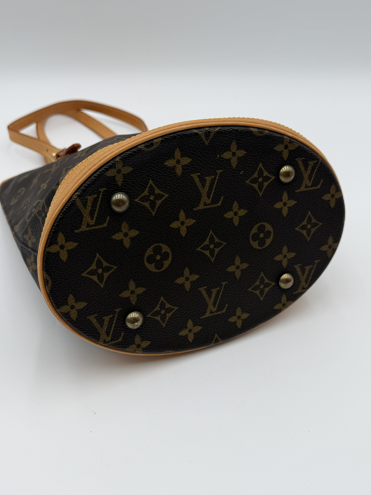 Louis Vuitton Monogram Bucket - Image 11