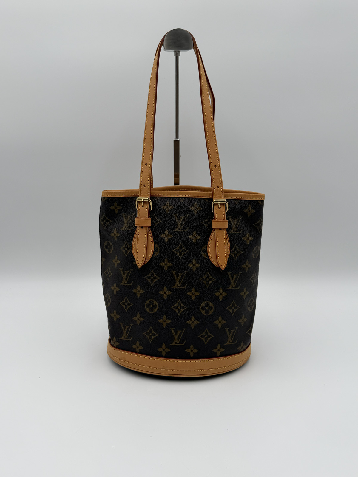 Louis Vuitton Monogram Bucket - Image 8