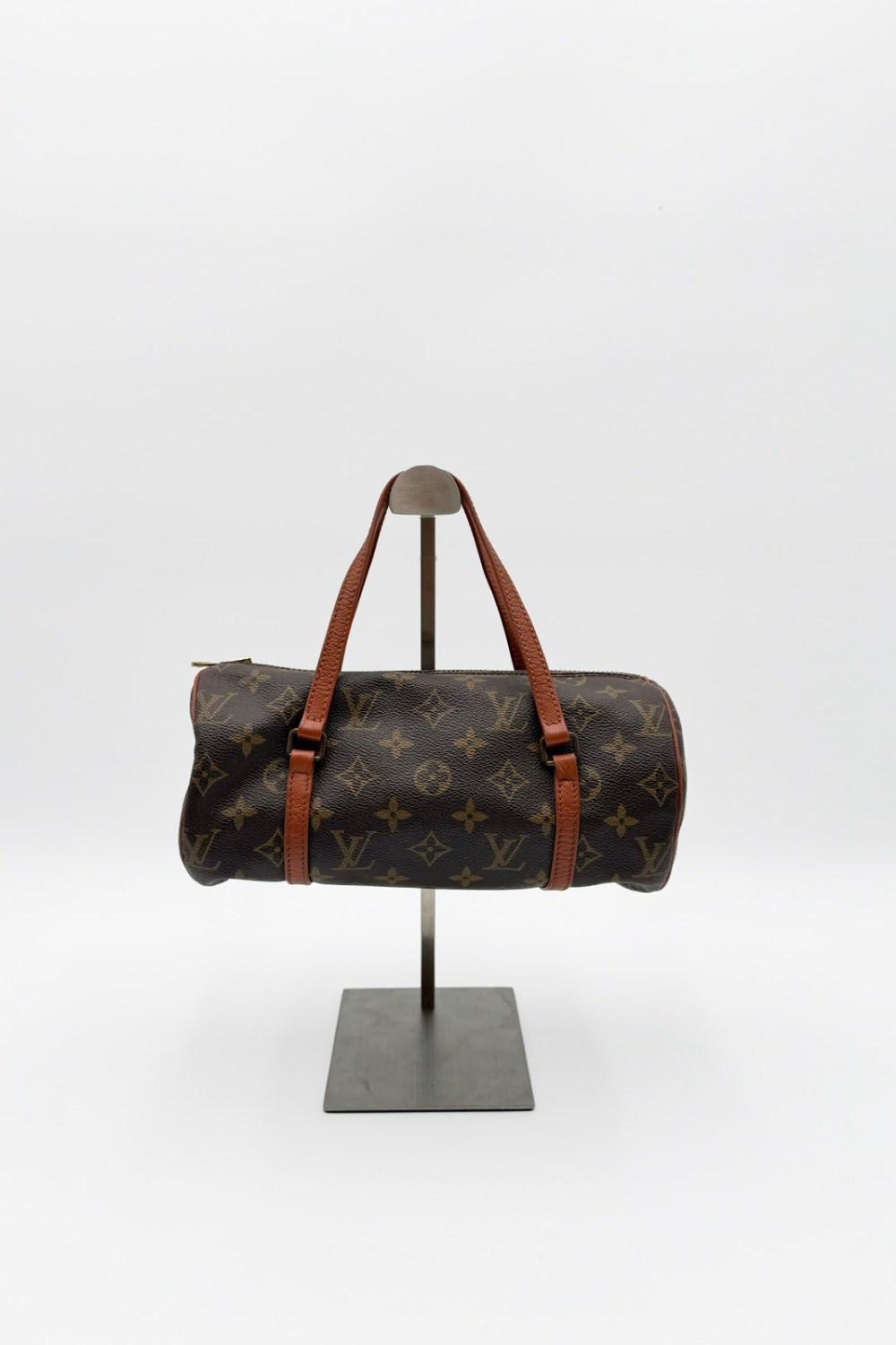 Louis Vuitton Papillon 26