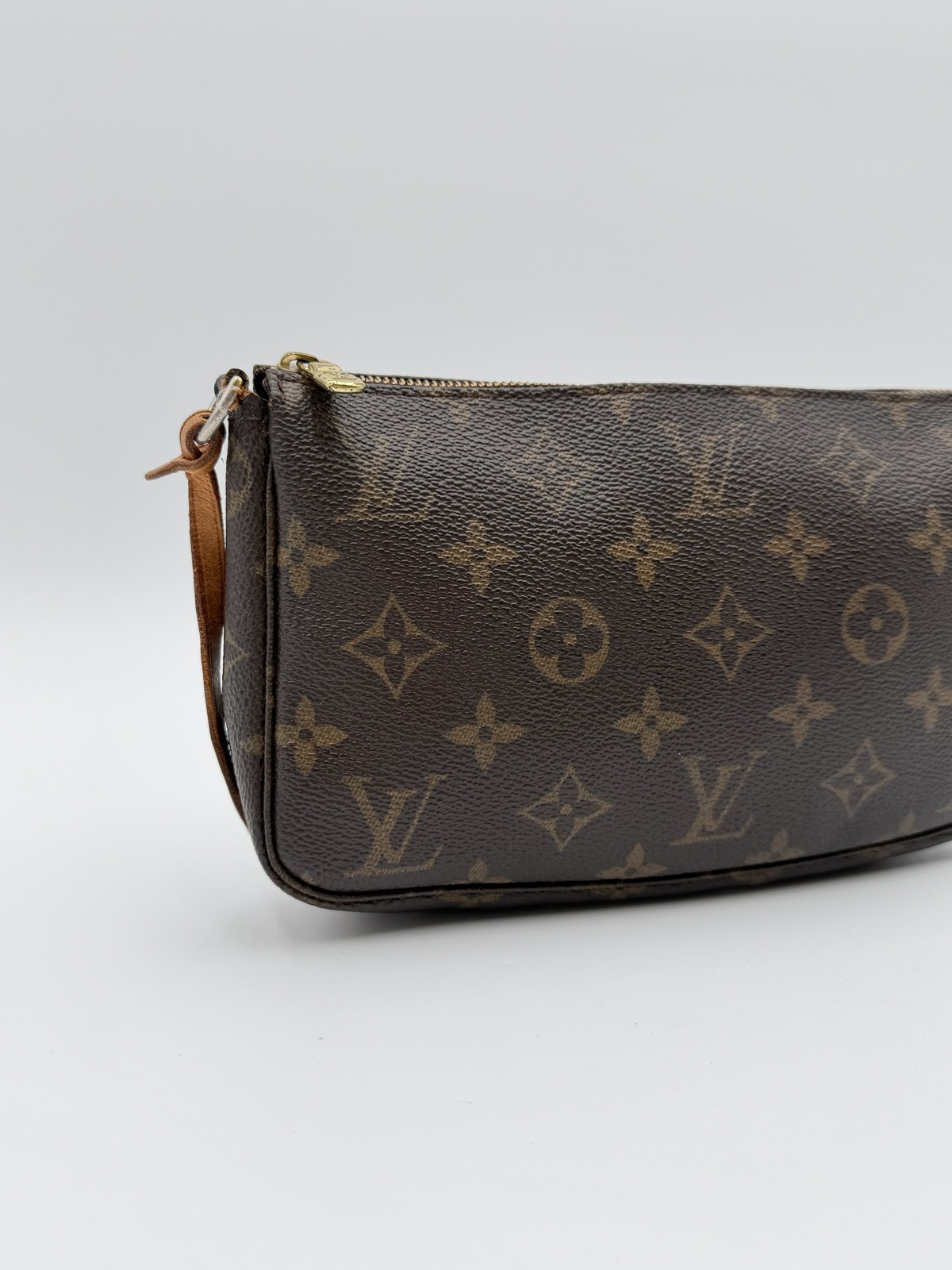 Louis Vuitton Pochette Accessoires - Image 7