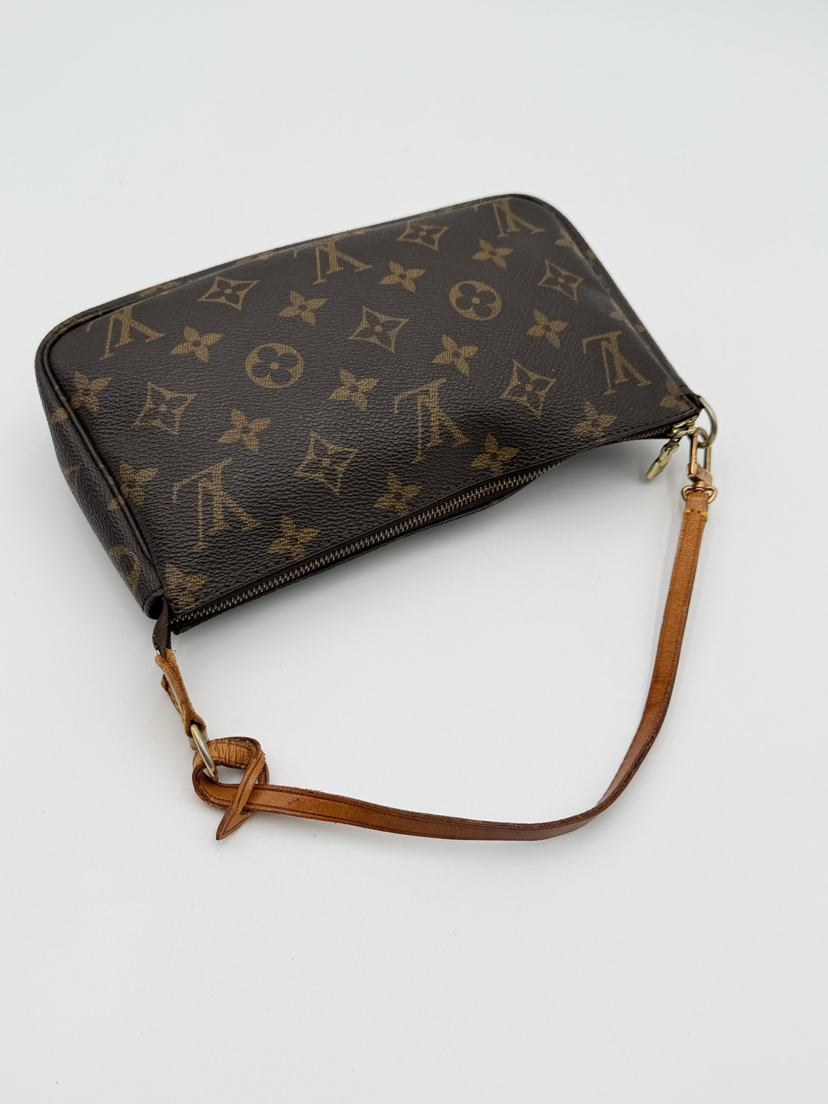 Louis Vuitton Pochette Accessoires - Image 13